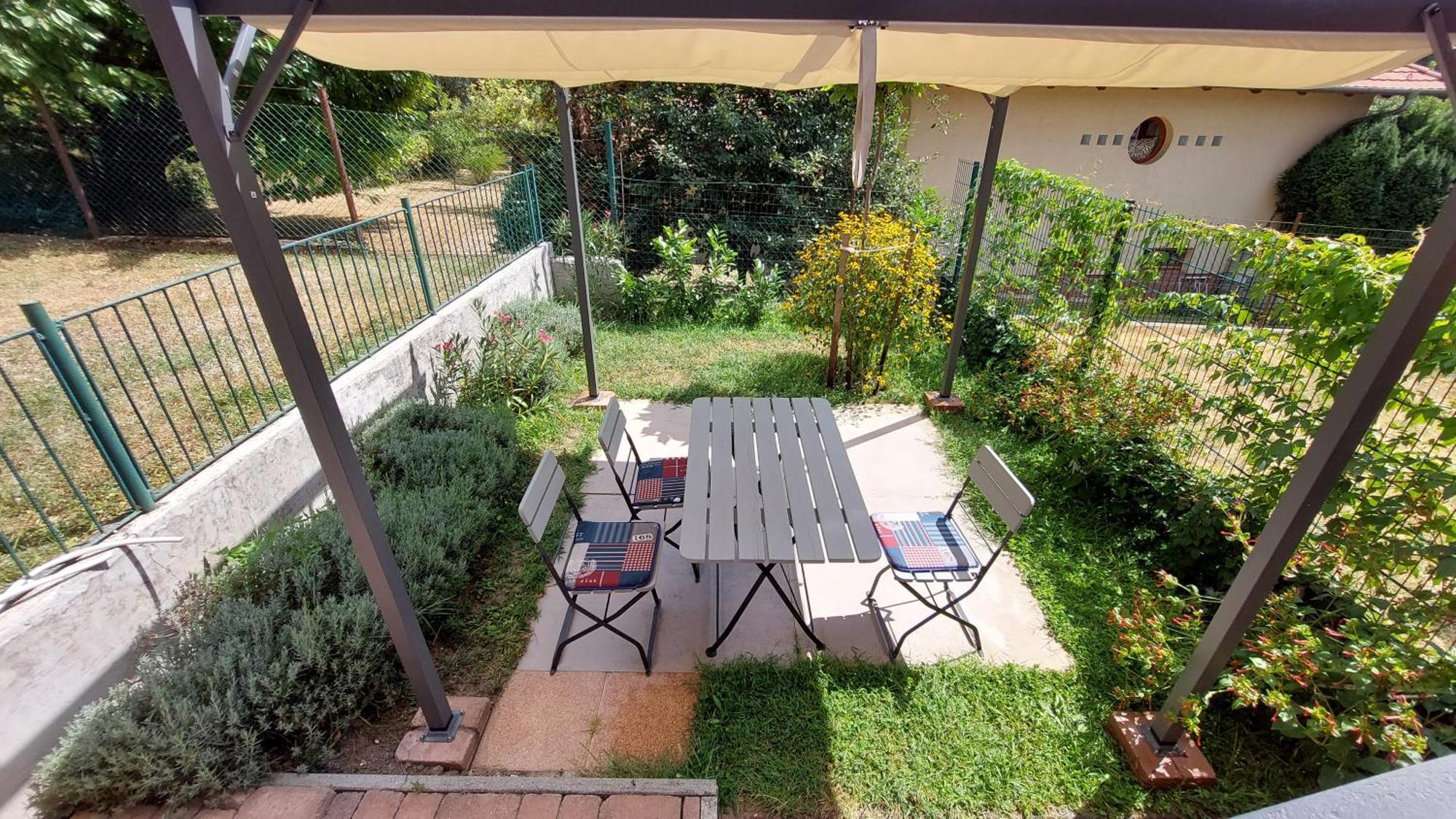 Miniszilva Apartman บาลาโตนัลมาดี ภายนอก รูปภาพ